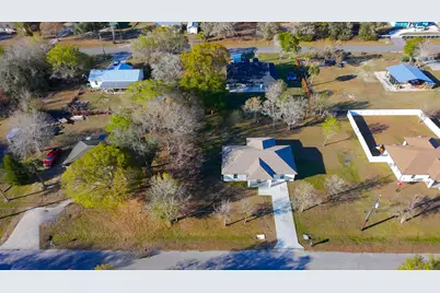 7757 NW 82nd Court, Okeechobee, FL 34972 - Photo 2