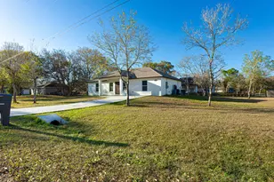 7757 NW 82nd Ct, Okeechobee, FL 34972 - Photo 12