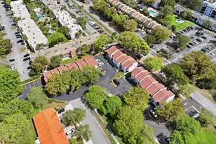 3907 NW 76th Terrace, Hollywood, FL 33024 - Photo 20