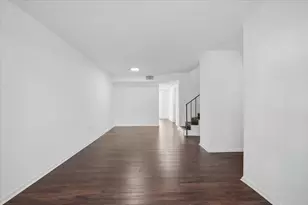 3907 NW 76th Terrace, Hollywood, FL 33024 - Photo 10