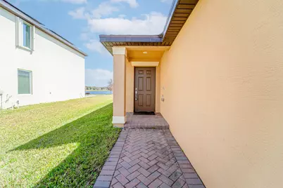 788 Worlington Lane, Fort Pierce, FL 34947 - Photo 4
