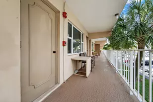 3200 NE 7th Ct, Pompano Beach, FL 33062 - Photo 36