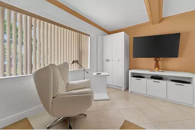 3200 NE 7th Court #201a, Pompano Beach, FL 33062 - Photo 2