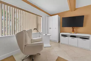 3200 NE 7th Ct, Pompano Beach, FL 33062 - Photo 2