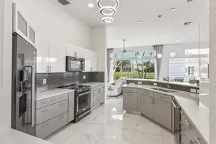 6703 Catania Dr, Boynton Beach, FL 33472 - Photo 12