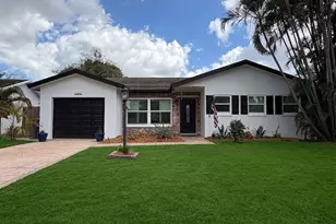 22692 SW 65th Circle, Boca Raton, FL 33428 - Photo 2