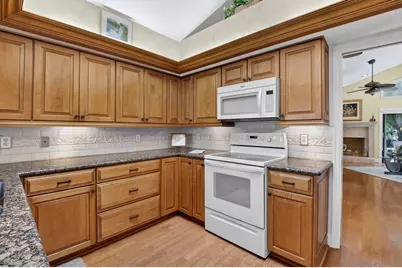 21700 Club Villa Terrace, Boca Raton, FL 33433 - Photo 28