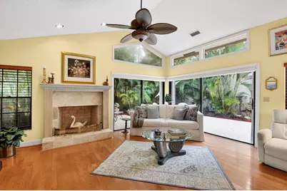 21700 Club Villa Terrace, Boca Raton, FL 33433 - Photo 16
