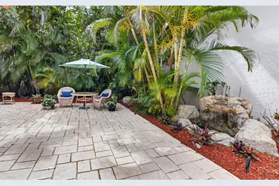 21700 Club Villa Terrace, Boca Raton, FL 33433 - Photo 16
