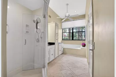 21700 Club Villa Terrace, Boca Raton, FL 33433 - Photo 44