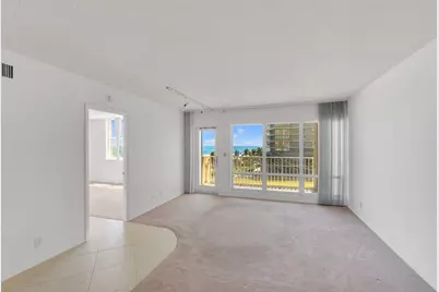 750 N Ocean Boulevard #Apt 604, Pompano Beach, FL 33062 - Photo 6
