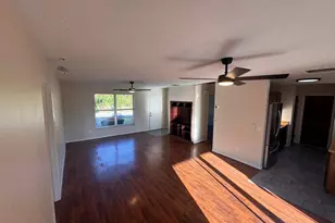 5638 SE Pine Ave, Stuart, FL 34997 - Photo 2