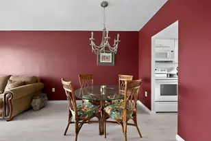 8051 N Sunrise Lakes Dr N, Sunrise, FL 33322 - Photo 12