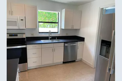 3405 Dover Road, Pompano Beach, FL 33062 - Photo 8