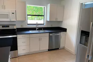 3405 Dover Rd, Pompano Beach, FL 33062 - Photo 8