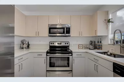 2221 NW 171st Terrace #-, Pembroke Pines, FL 33028 - Photo 24