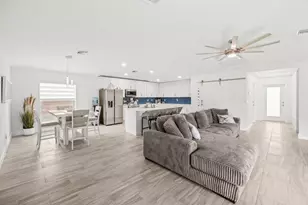 8607 SW 7th Ln, Okeechobee, FL 34974 - Photo 8