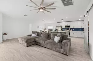 8607 SW 7th Ln, Okeechobee, FL 34974 - Photo 6