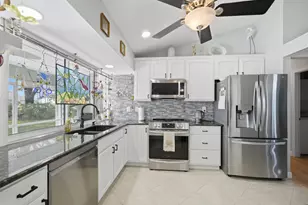 5754 NW Jigsaw Ln, Port Saint Lucie, FL 34986 - Photo 8