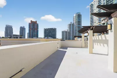 120 Jefferson Avenue, Miami Beach, FL 33139 - Photo 2