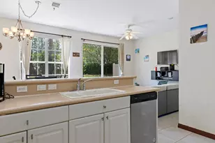 9945 E Villa Cir, Vero Beach, FL 32966 - Photo 10