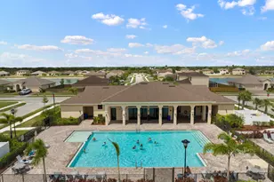 9945 E Villa Cir, Vero Beach, FL 32966 - Photo 1