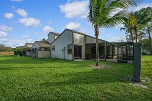 2492 Bedford Mews Dr, Wellington, FL 33414 - Photo 22