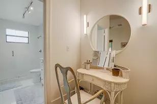 2492 Bedford Mews Dr, Wellington, FL 33414 - Photo 14