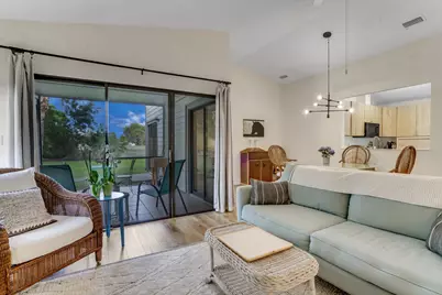 2492 Bedford Mews Drive, Wellington, FL 33414 - Photo 4