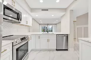 2501 Marina Isle Way, Jupiter, FL 33477 - Photo 10
