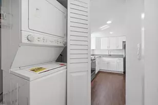 3940 NW 76th Terrace, Davie, FL 33024 - Photo 16