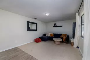 1415 SW 16th Ct Ct SW, Vero Beach, FL 32962 - Photo 10