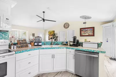 2114 SE Midtown Road, Port Saint Lucie, FL 34952 - Photo 14