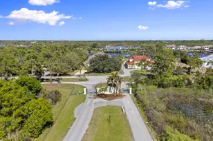 2985 SE S Lookout Blvd, Port Saint Lucie, FL 34984 - Photo 4