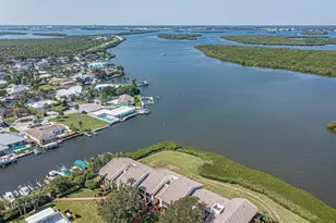 3223 S Lakeview Cir, Hutchinson Island, FL 34949 - Photo 56