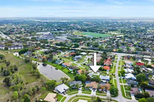 1738 Lindsey Ct, Wellington, FL 33414 - Photo 38