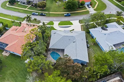 1738 Lindsey Court, Wellington, FL 33414 - Photo 36