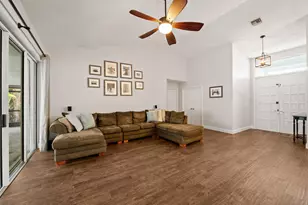 1738 Lindsey Ct, Wellington, FL 33414 - Photo 8