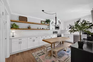 711 7th Ln, Palm Beach Gardens, FL 33418 - Photo 2