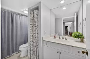 711 7th Ln, Palm Beach Gardens, FL 33418 - Photo 24