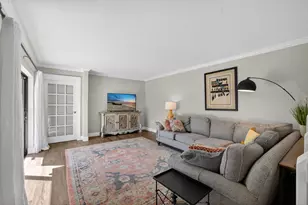 711 7th Ln, Palm Beach Gardens, FL 33418 - Photo 4