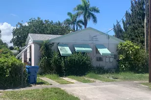 400 W Perry St, Lantana, FL 33462 - Photo 14
