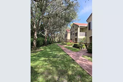 10300 Fox Trail Road S, Royal Palm Beach, FL 33411 - Photo 20