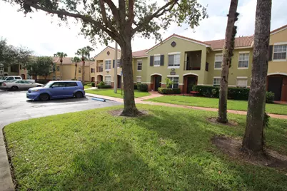 10300 Fox Trail Road S, Royal Palm Beach, FL 33411 - Photo 16