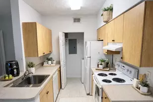 10300 Fox Trail Rd S, Royal Palm Beach, FL 33411 - Photo 2