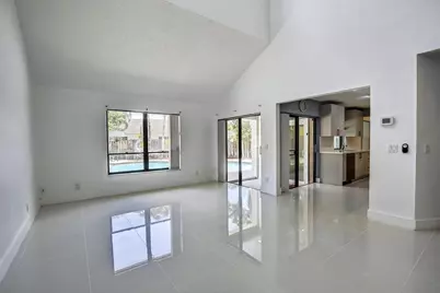 8201 SW 57th Street, Davie, FL 33328 - Photo 12