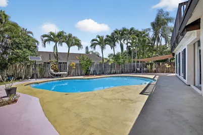 8201 SW 57th Street, Davie, FL 33328 - Photo 38