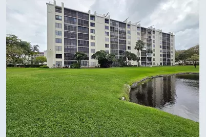14460 Strathmore Lane #307, Delray Beach, FL 33446 - Photo 4