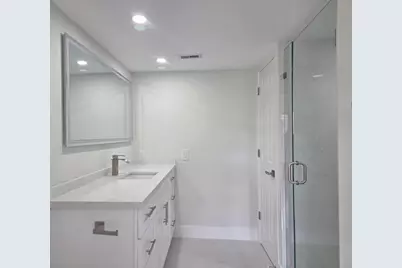 14460 Strathmore Lane #307, Delray Beach, FL 33446 - Photo 16