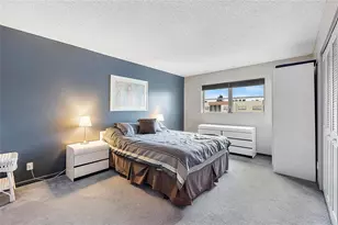 4042 NW 19th St, Lauderhill, FL 33313 - Photo 8